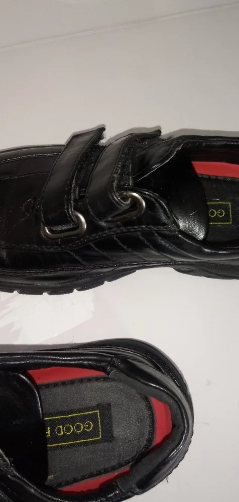 Good fellas boys black double Velcro strap…